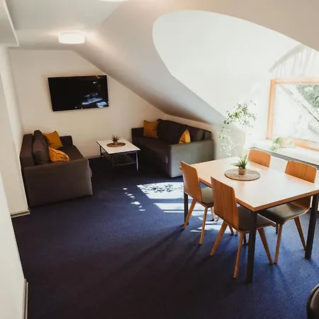 U Racka Ostrožská Nová Ves