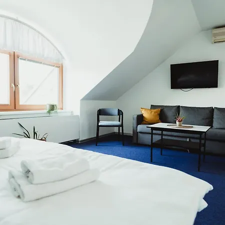 U Racka Hotel