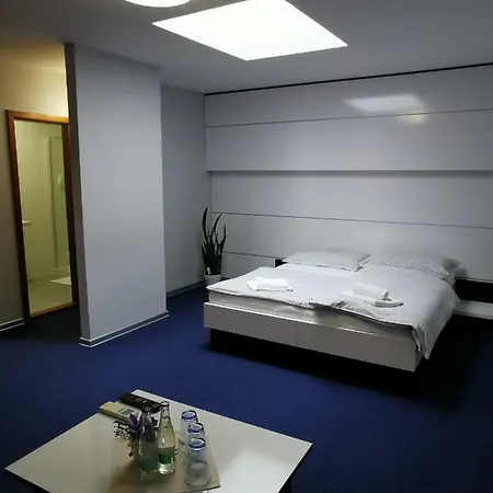 Hotel U Racka 3*
