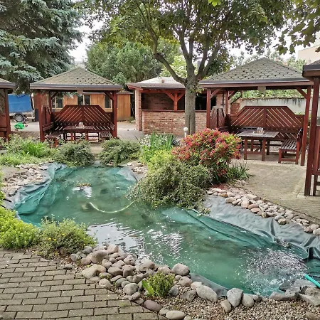 Hotel U Racka 3*