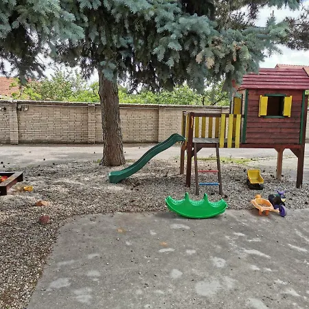 U Racka 3* Ostrožská Nová Ves