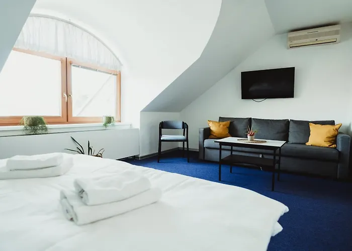 U Racka Hotel